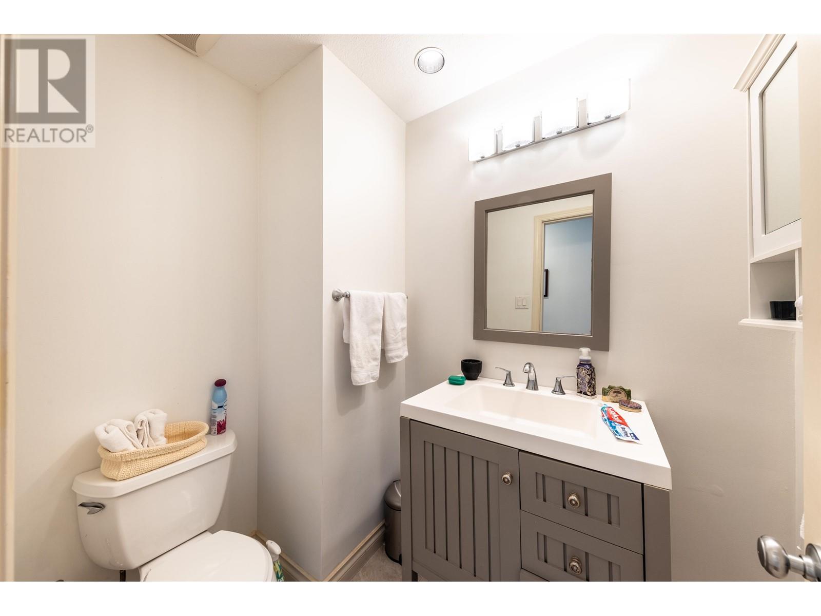 3982 W 29th Avenue, Vancouver, British Columbia  V6S 1T9 - Photo 8 - R2975594