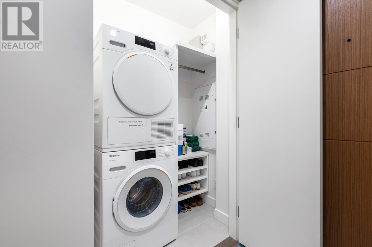Listing Picture 23 of 32 : 606 6855 PEARSON WAY, Richmond / 烈治文 - 魯藝地產 Yvonne Lu Group - MLS Medallion Club Member