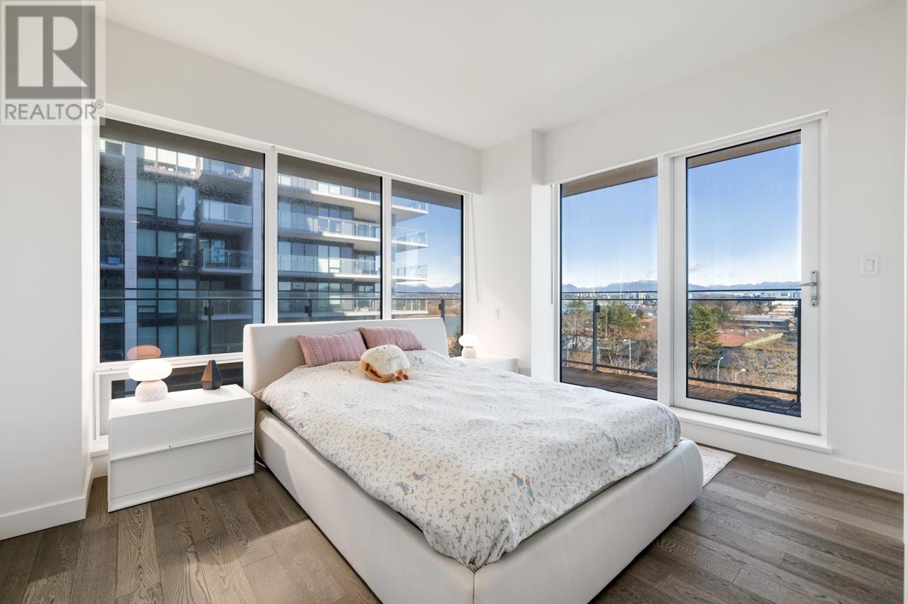 Listing Picture 12 of 32 : 606 6855 PEARSON WAY, Richmond / 烈治文 - 魯藝地產 Yvonne Lu Group - MLS Medallion Club Member