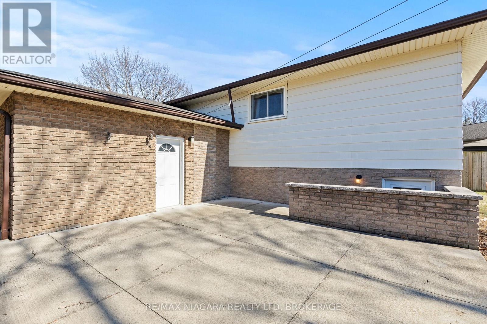 51 Royal Oak Drive, St. Catharines, Ontario  L2N 6K4 - Photo 36 - X11984853