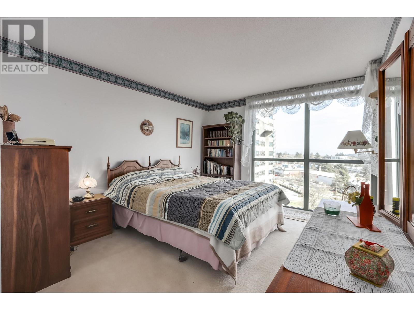 Listing Picture 10 of 24 : 1010 7288 ACORN AVENUE, Burnaby / 本拿比 - 魯藝地產 Yvonne Lu Group - MLS Medallion Club Member