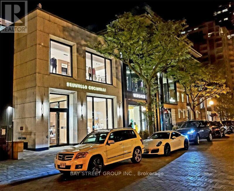 1709 - 188 Cumberland Street, Toronto, Ontario  M5R 2G3 - Photo 5 - C12011735