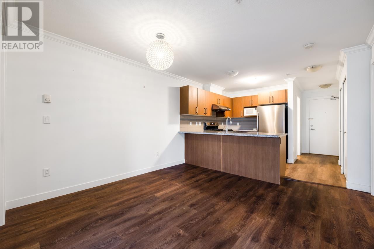 Listing Picture 8 of 28 : 332 6828 ECKERSLEY ROAD, Richmond / 烈治文 - 魯藝地產 Yvonne Lu Group - MLS Medallion Club Member