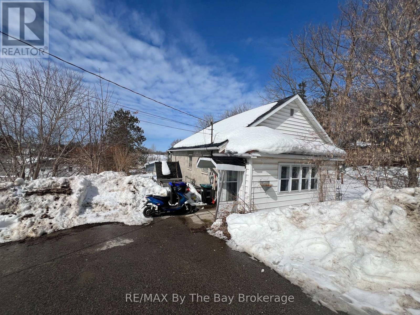 348 William Street, Tay, Ontario  L0K 2A0 - Photo 24 - S12011771