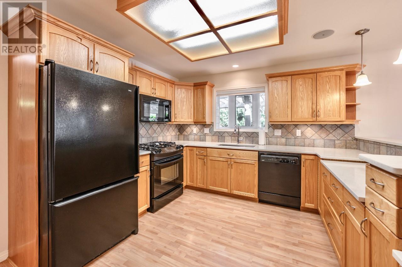 Property at 6718 Merlot Court image 5