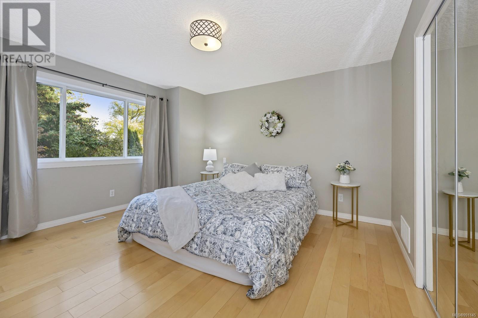 1616 Nelles Pl, Saanich, British Columbia  V8N 6L7 - Photo 22 - 991145