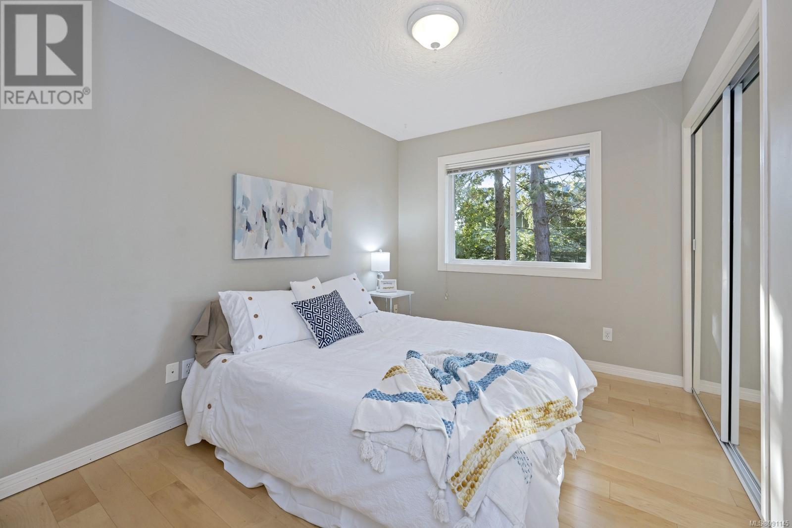1616 Nelles Pl, Saanich, British Columbia  V8N 6L7 - Photo 25 - 991145