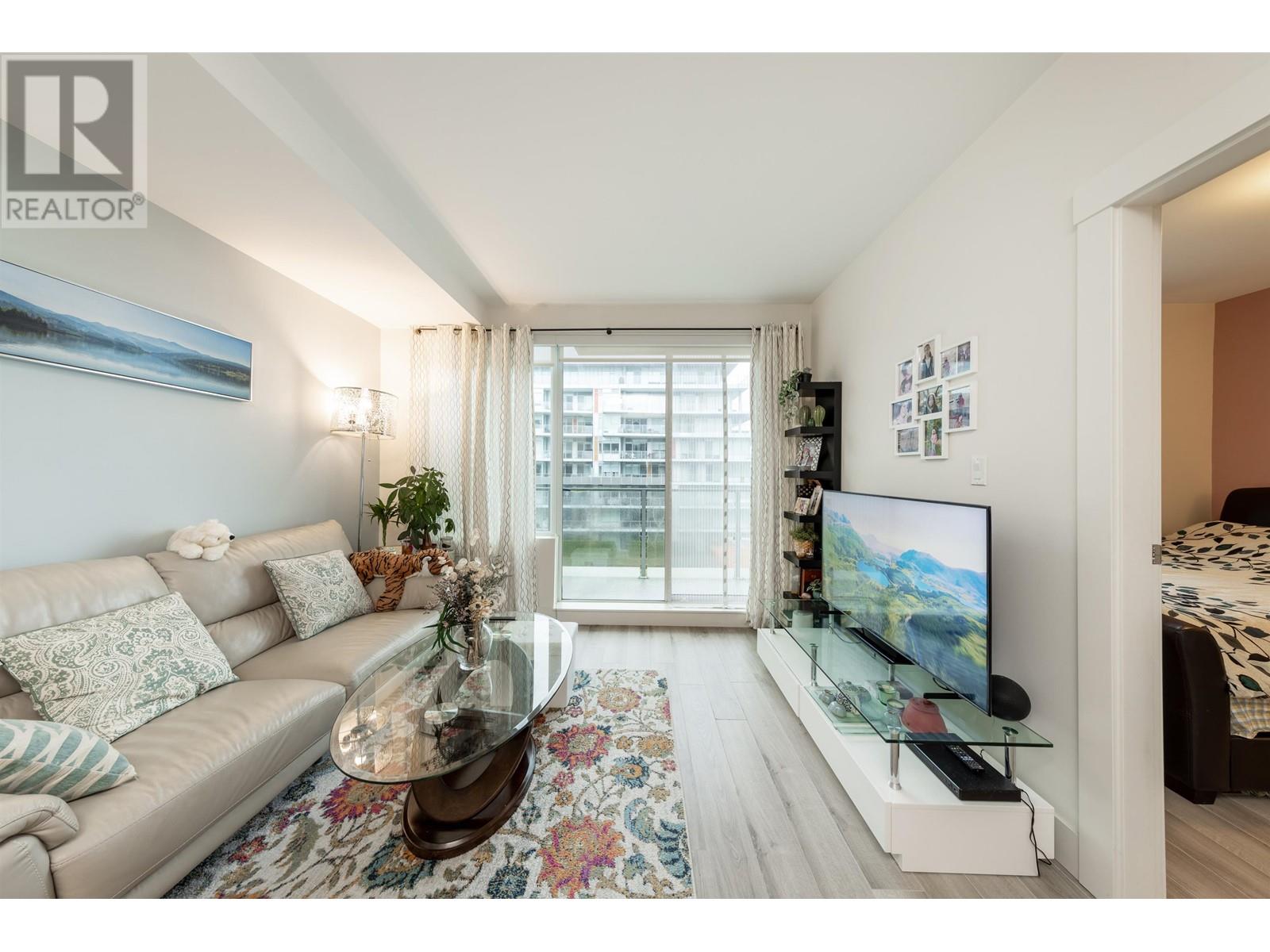 Listing Picture 7 of 33 : 505 10788 NO.5 ROAD, Richmond / 烈治文 - 魯藝地產 Yvonne Lu Group - MLS Medallion Club Member