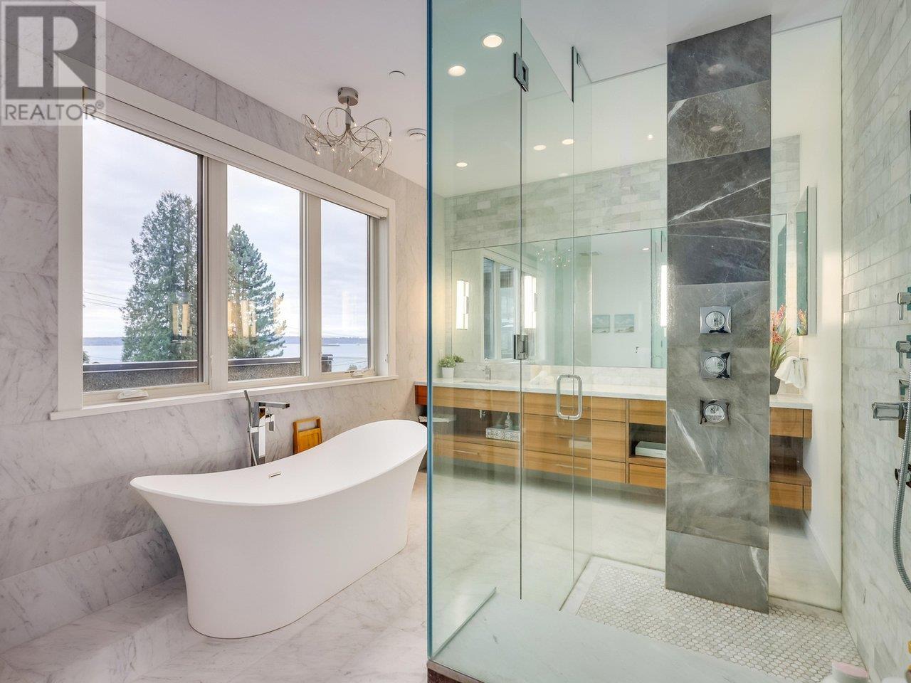 1091 Esquimalt Avenue, West Vancouver, British Columbia  V7T 1J9 - Photo 6 - R2976090
