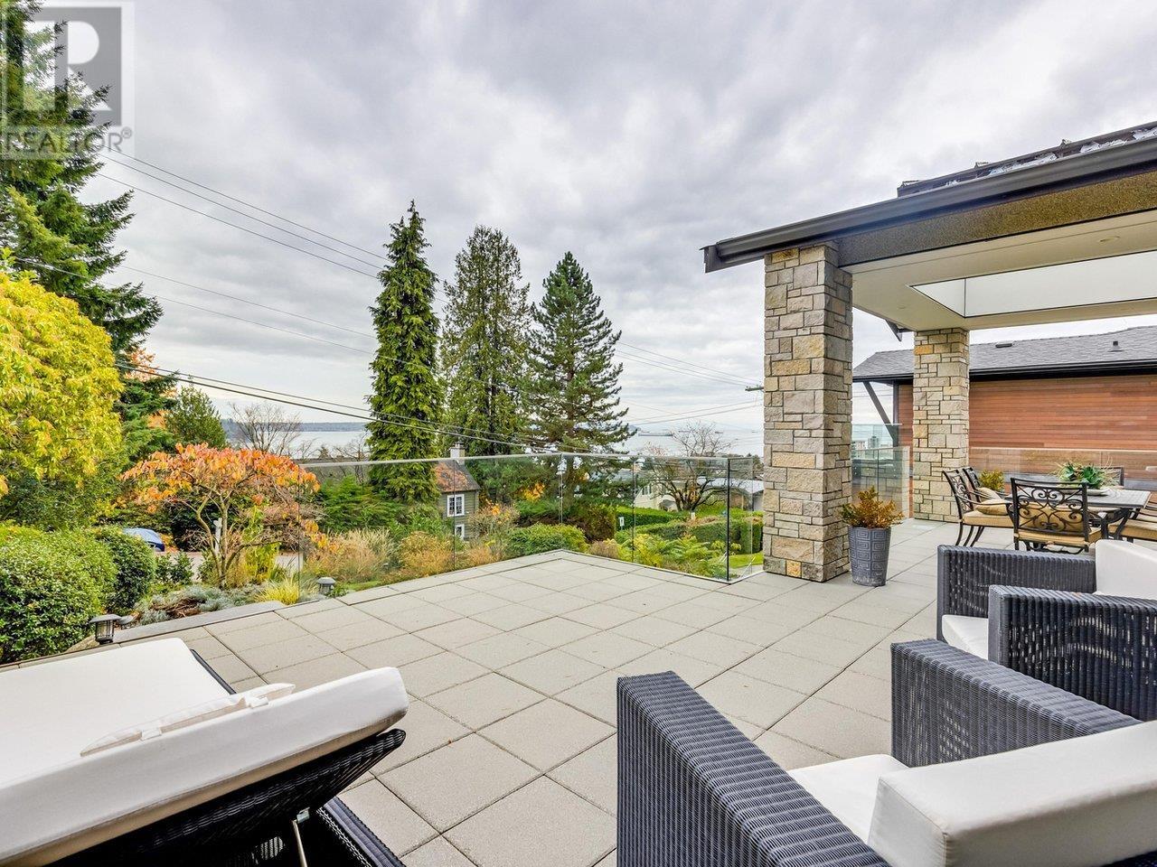 1091 Esquimalt Avenue, West Vancouver, British Columbia  V7T 1J9 - Photo 38 - R2976090