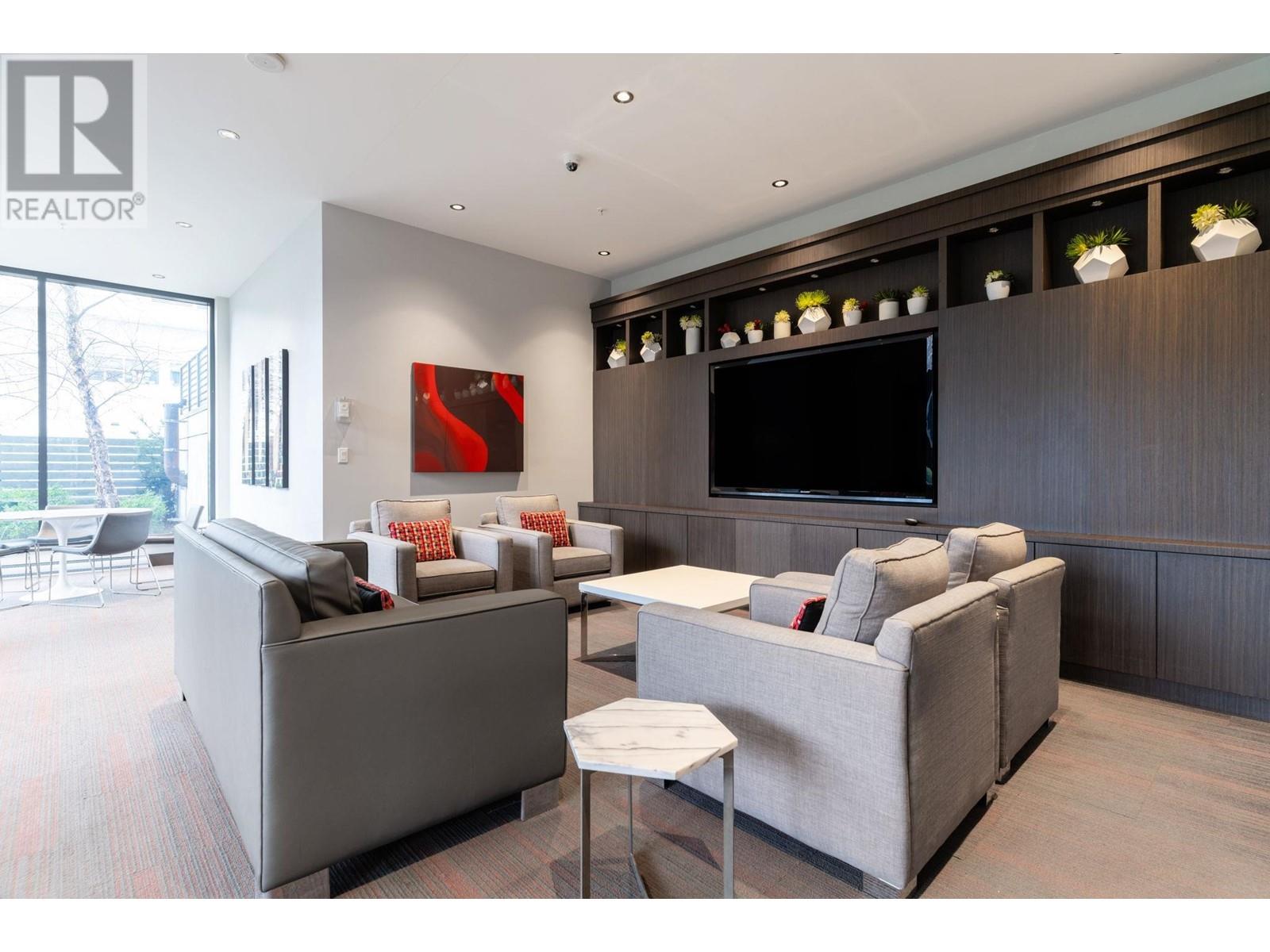 Listing Picture 21 of 26 : 509 6658 DOW AVENUE, Burnaby / 本拿比 - 魯藝地產 Yvonne Lu Group - MLS Medallion Club Member