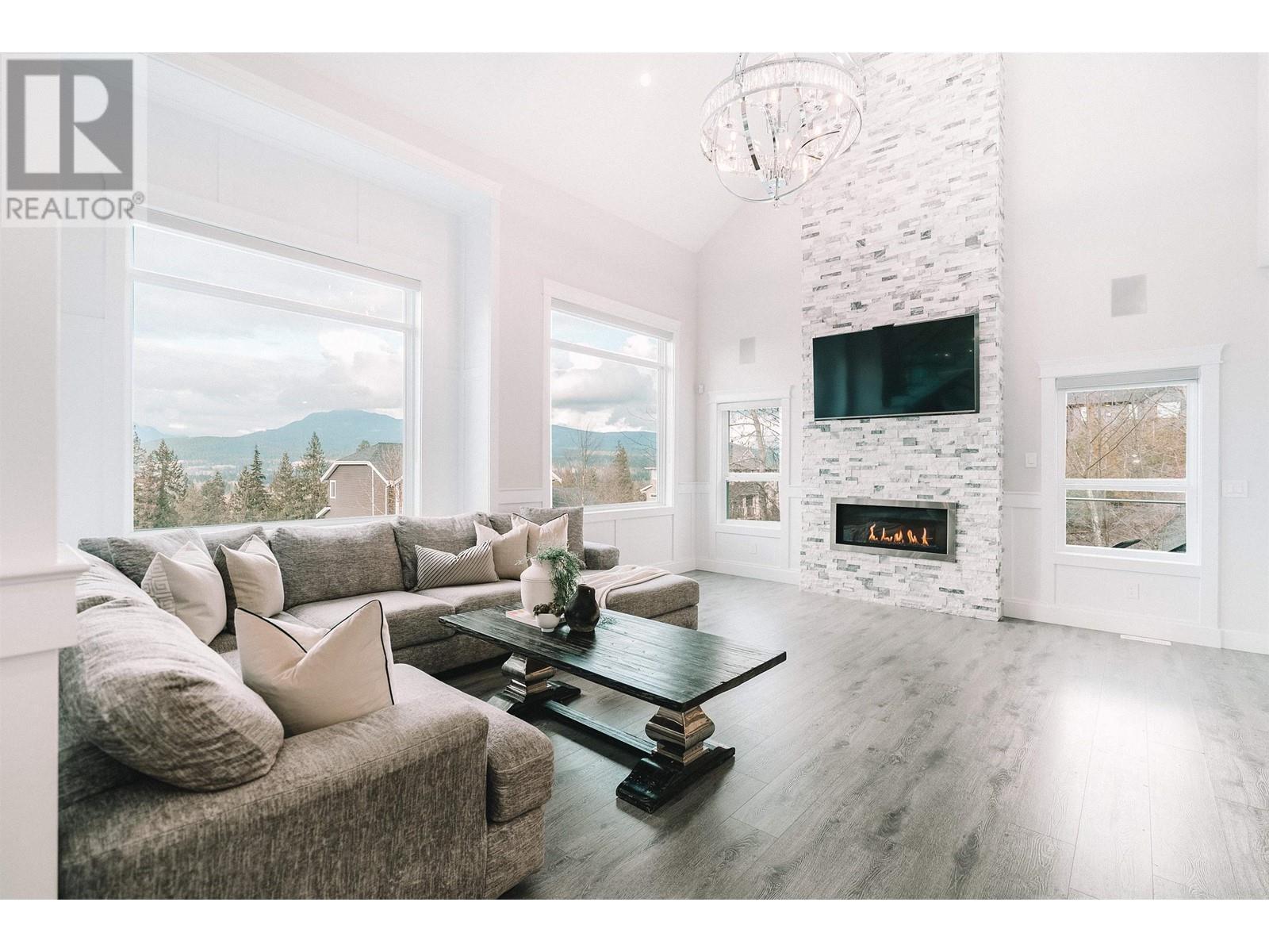 25540 Godwin Drive, Maple Ridge, British Columbia  V2W 1G9 - Photo 10 - R2975784