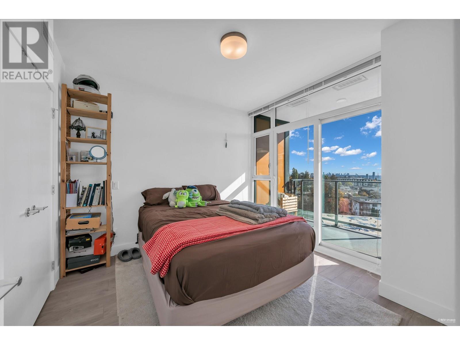 Listing Picture 12 of 31 : 709 7303 NOBLE LANE, Burnaby / 本拿比 - 魯藝地產 Yvonne Lu Group - MLS Medallion Club Member