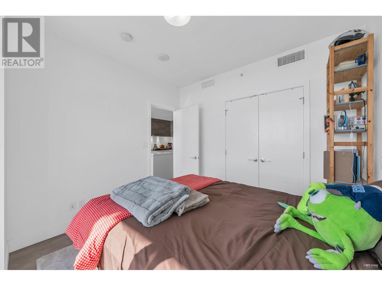 Listing Picture 14 of 31 : 709 7303 NOBLE LANE, Burnaby / 本拿比 - 魯藝地產 Yvonne Lu Group - MLS Medallion Club Member