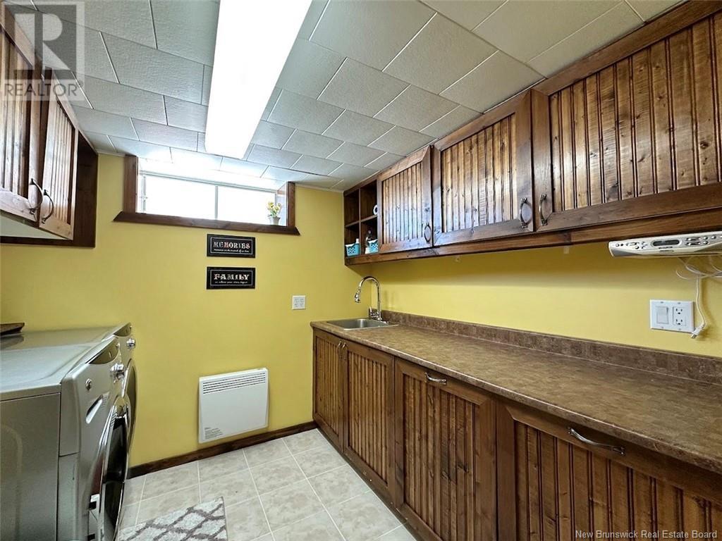 17 Bernier Street, Edmundston, New Brunswick  E3V 1Y6 - Photo 22 - NB113758