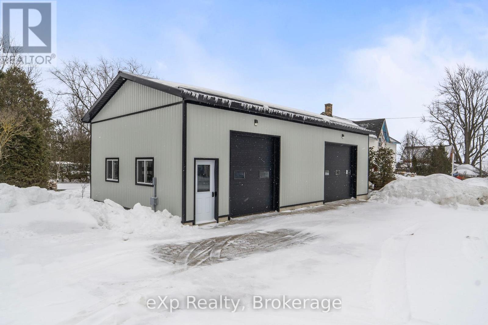 84322 Mcnabb Line, Huron East, Ontario  N0G 1H0 - Photo 38 - X12011826