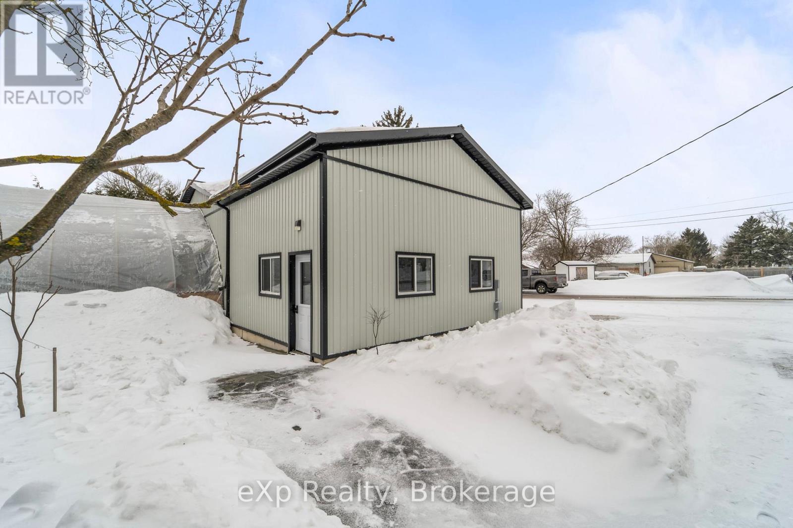 84322 Mcnabb Line, Huron East, Ontario  N0G 1H0 - Photo 40 - X12011826