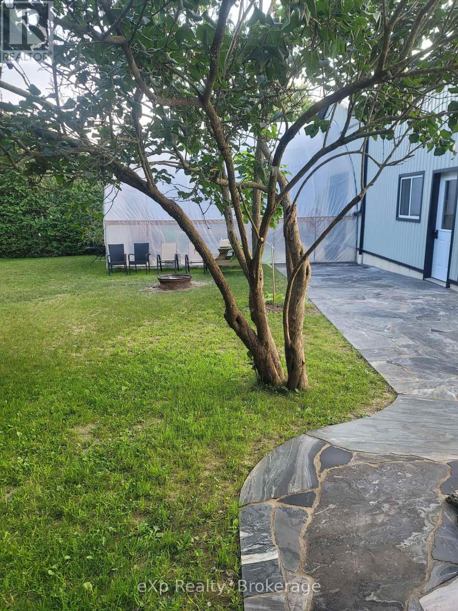 84322 Mcnabb Line, Huron East, Ontario  N0G 1H0 - Photo 43 - X12011826