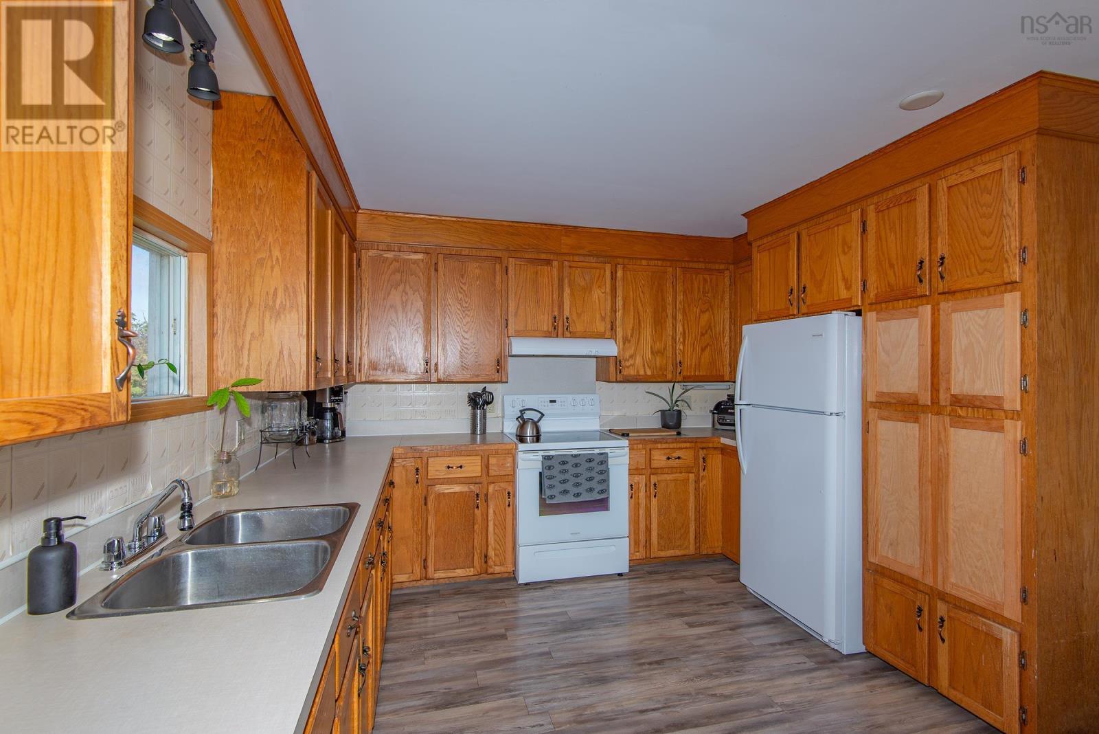 6656 Highway 1, St. Alphonse, Nova Scotia  B0W 2J0 - Photo 21 - 202500243