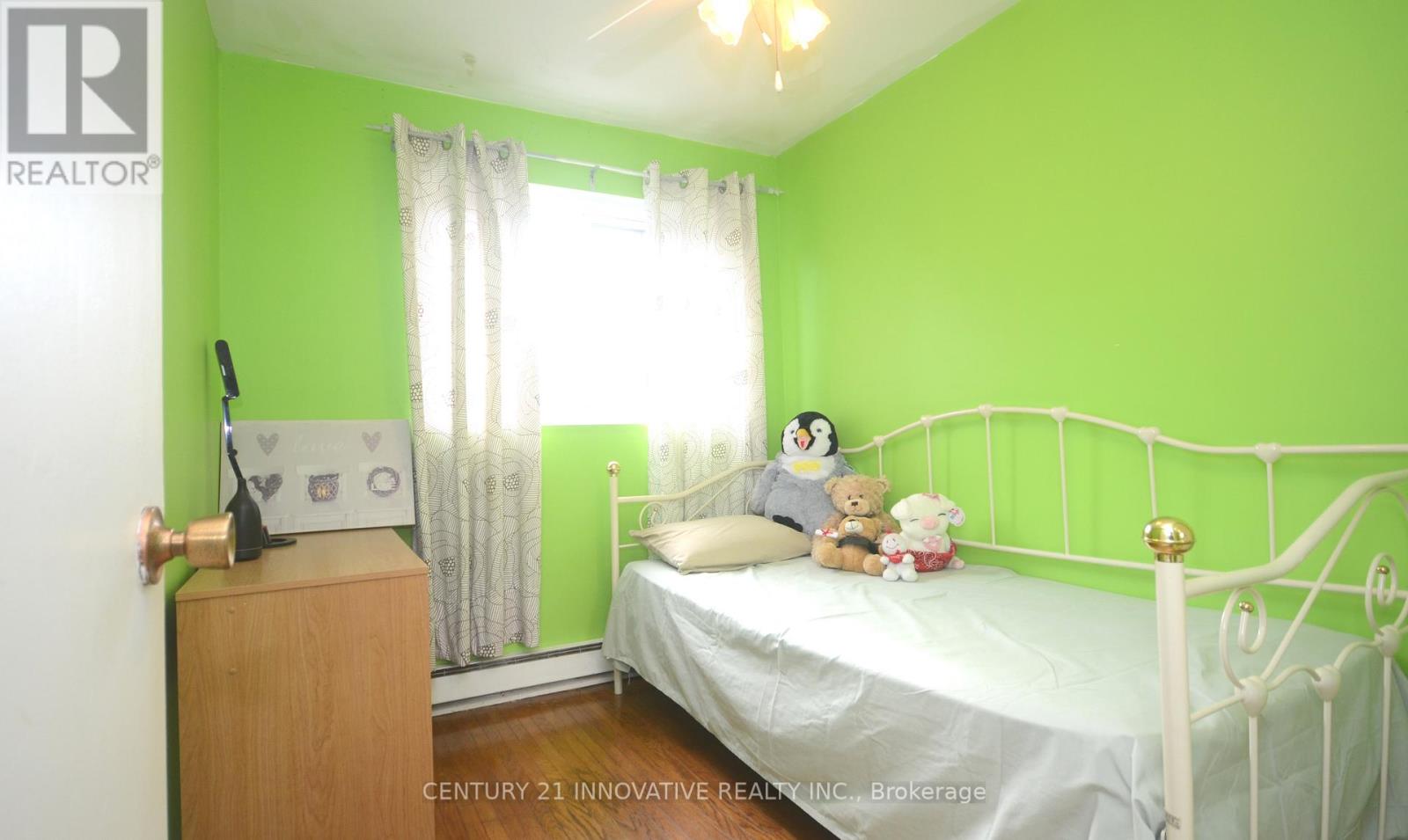 14 - 9 Candy Courtway, Toronto, Ontario  M2R 2Y7 - Photo 12 - C12010623