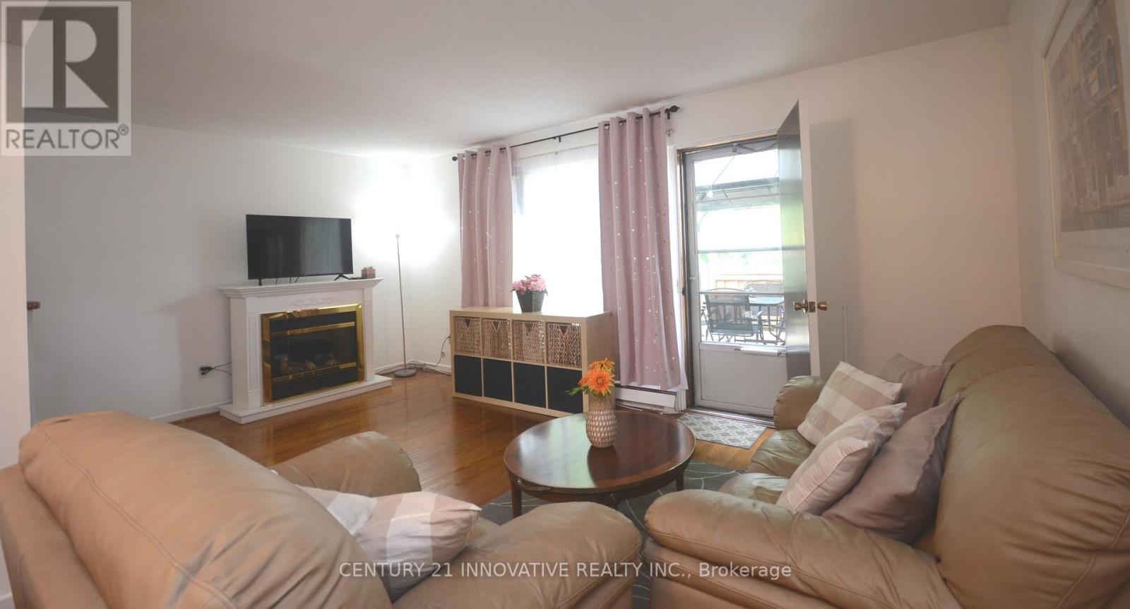 14 - 9 Candy Courtway, Toronto, Ontario  M2R 2Y7 - Photo 6 - C12010623