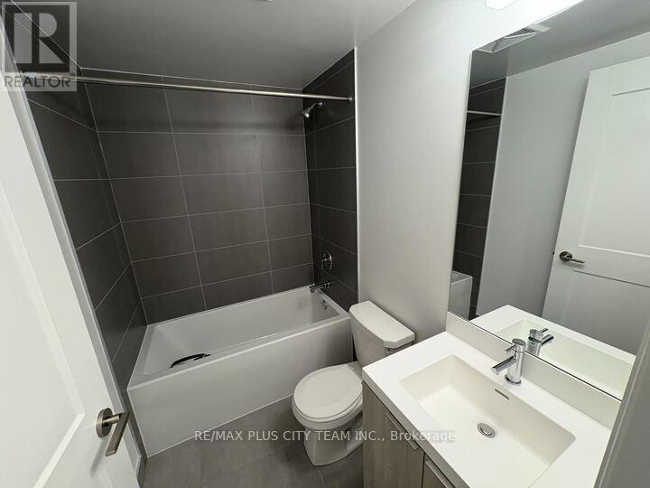 3009 - 8 Widmer Street, Toronto, Ontario  M5V 0W6 - Photo 7 - C12001852