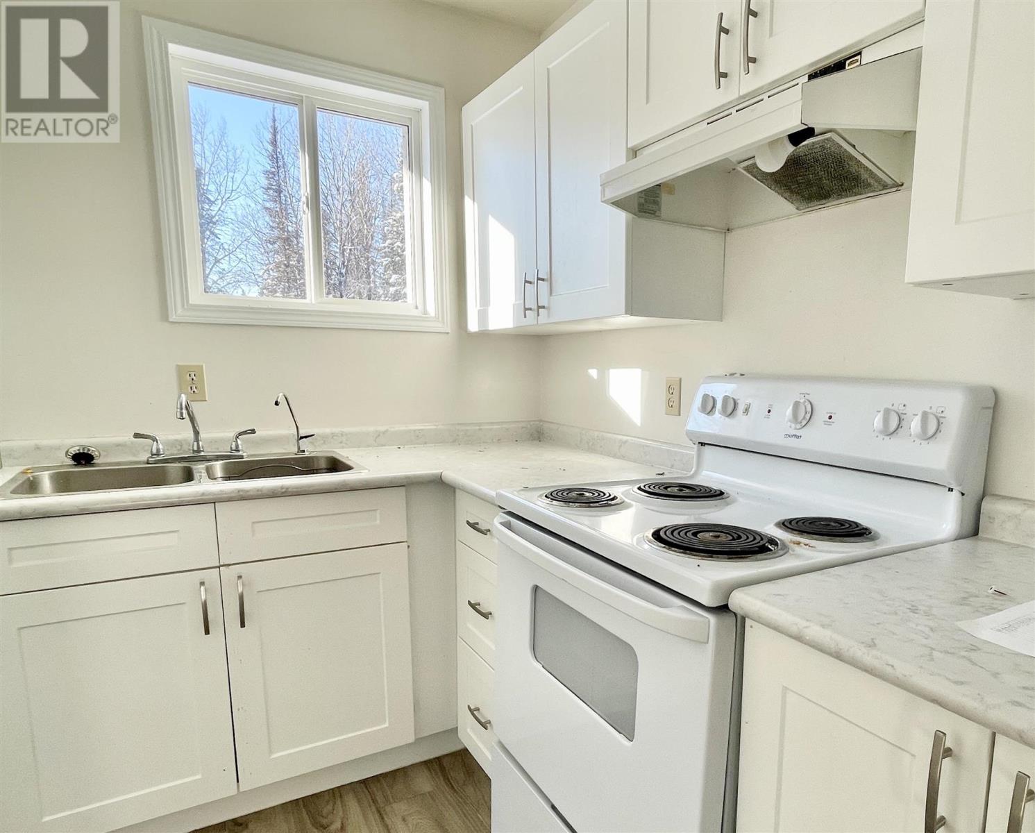 18 Shelley Ln, Dryden, Ontario  P8N 2Y4 - Photo 3 - TB250349