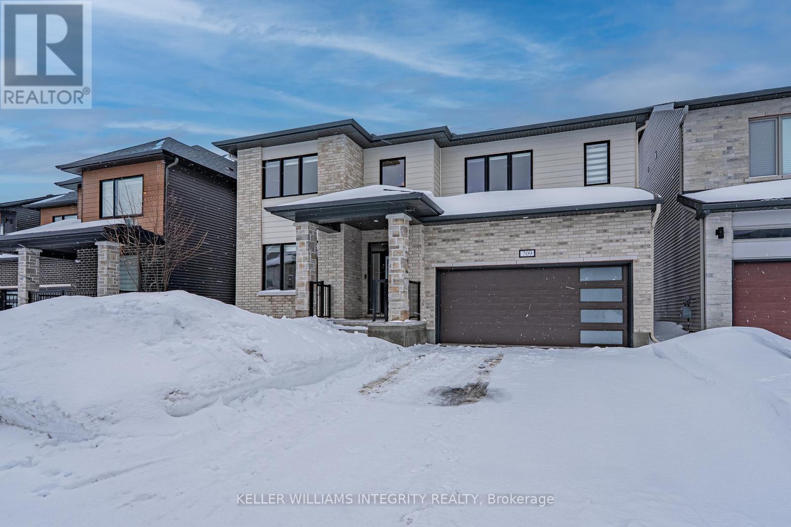Property at 709 FENWICK WAY image 2
