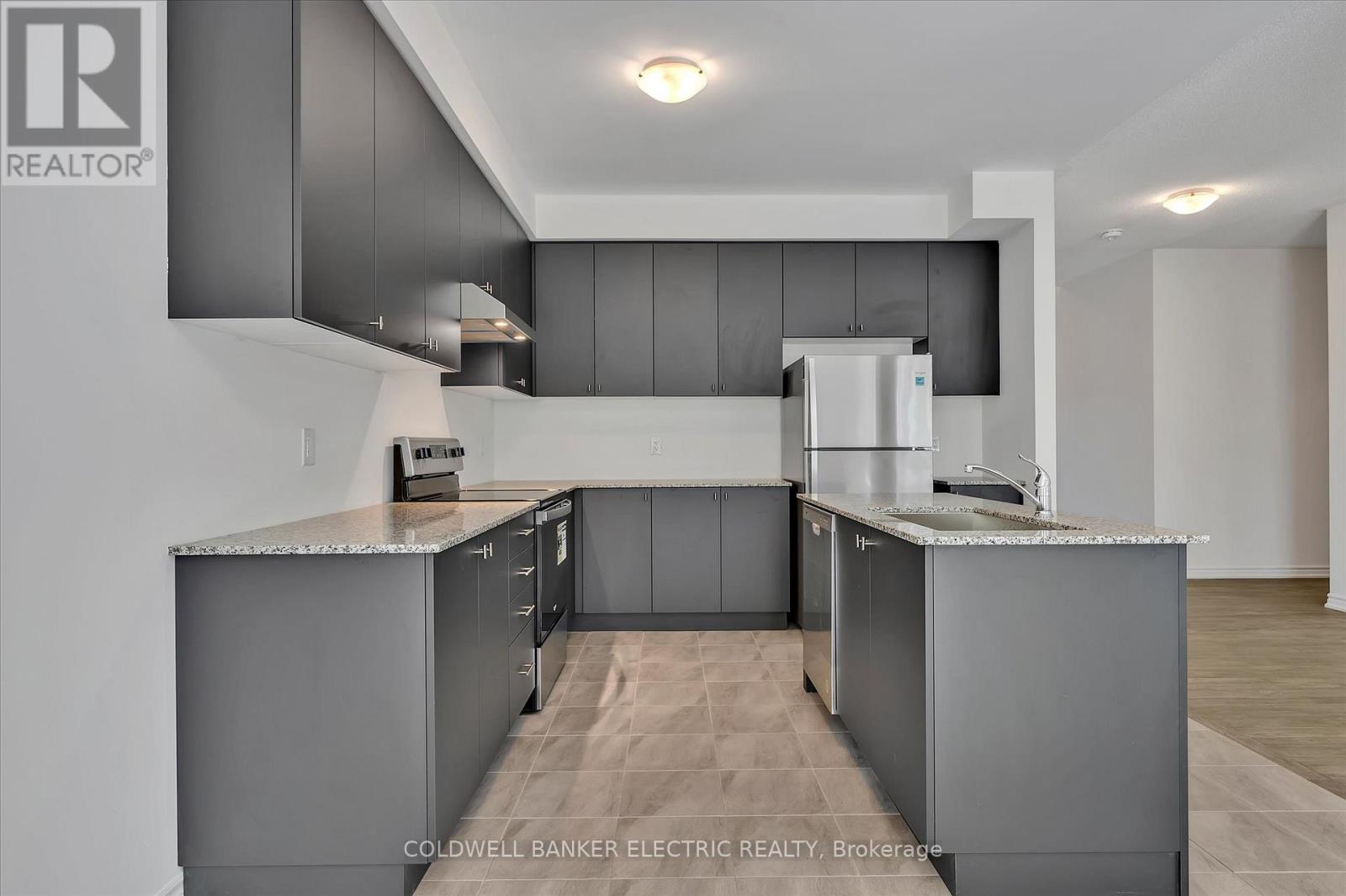 3 Hillcroft Way, Kawartha Lakes, Ontario  K0M 1A0 - Photo 10 - X12011934