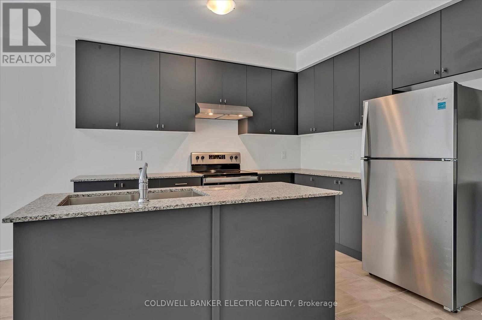 3 Hillcroft Way, Kawartha Lakes, Ontario  K0M 1A0 - Photo 13 - X12011934