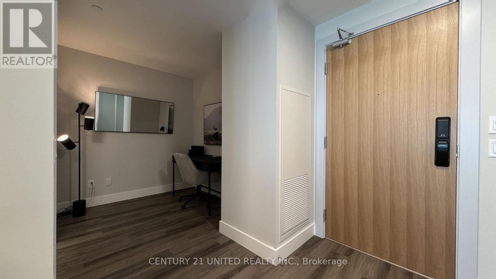 821 - 80 Bond Street E, Oshawa, Ontario  L1G 0E6 - Photo 10 - E12002873