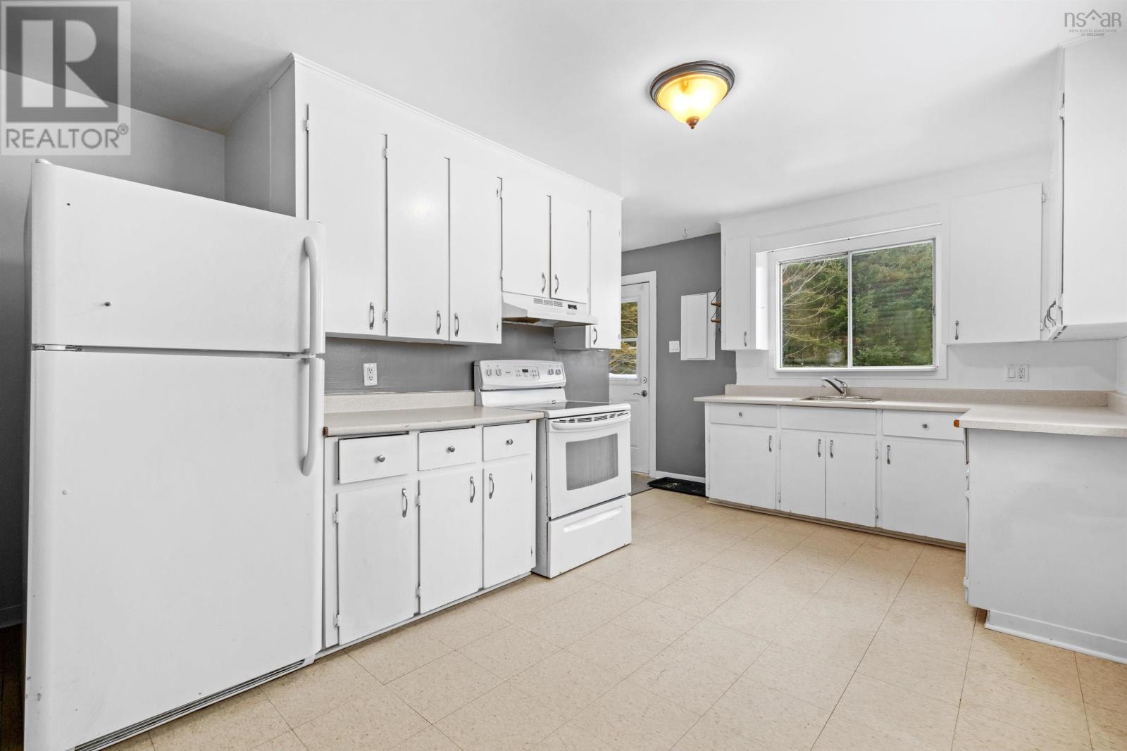 8099 Highway 7 Highway, Musquodoboit Harbour, Nova Scotia  B0J 2L0 - Photo 16 - 202502662