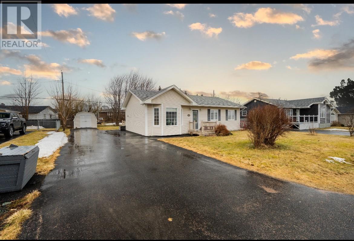 Property at 26 Willoughby Drive image 2