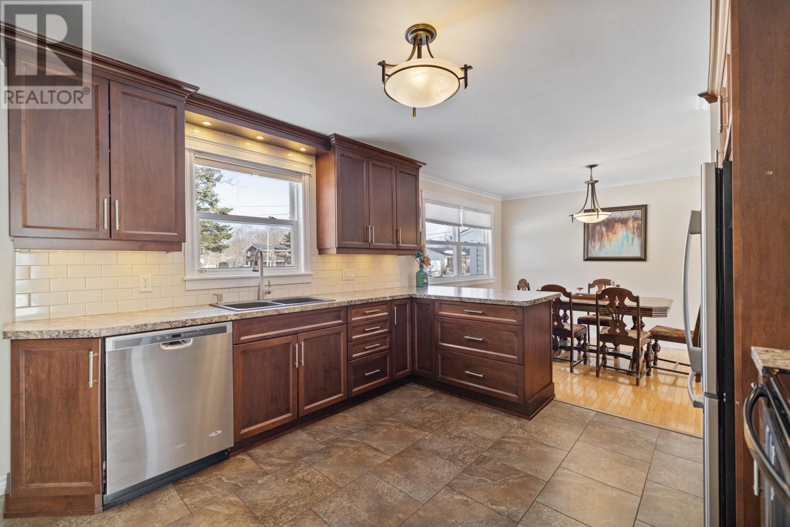 27 Pine Drive, Sherwood, Prince Edward Island  C1A 6R6 - Photo 13 - 202504575