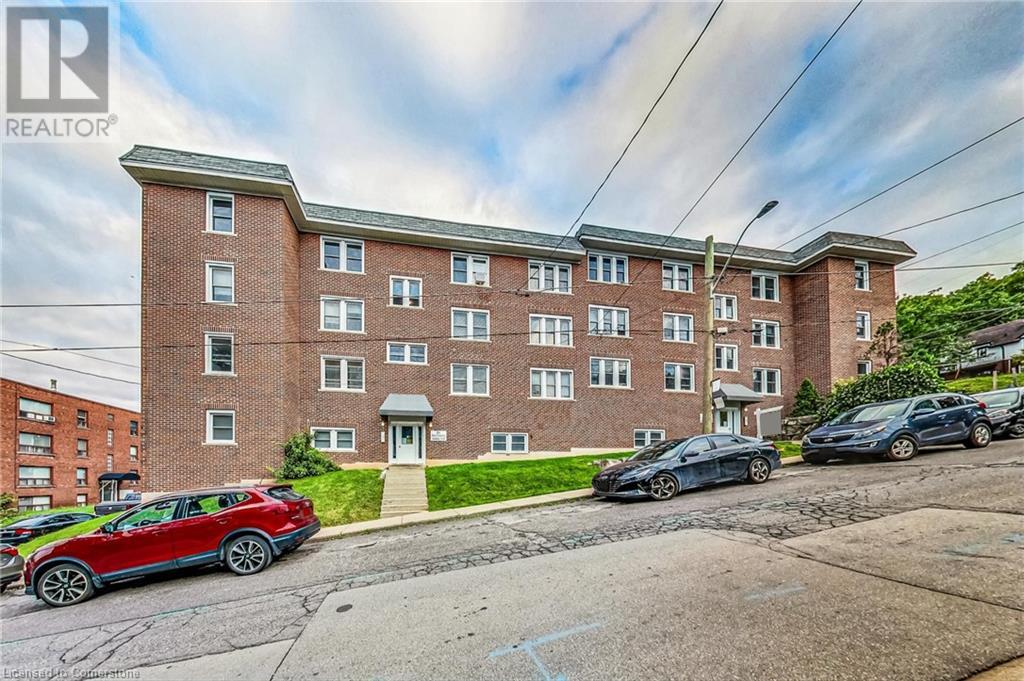 21 MOUNTWOOD Avenue Unit# 7, Hamilton, Ontario