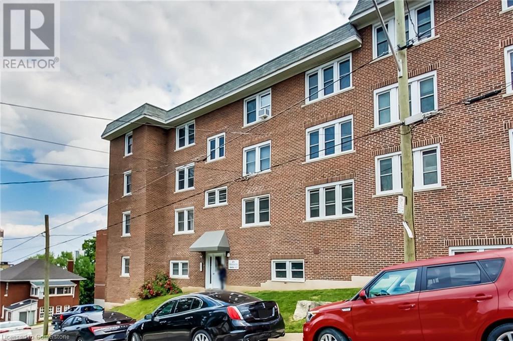 Property at 21 MOUNTWOOD Avenue Unit# 7 image 3