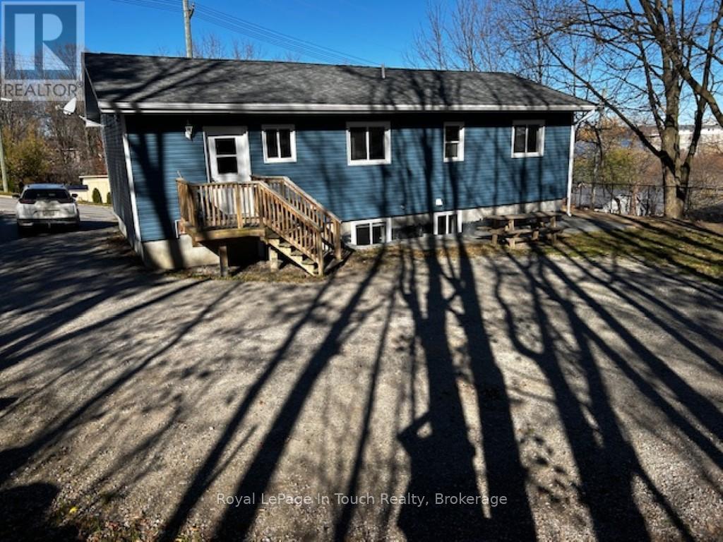 Property at 687 MONTREAL STREET image 3