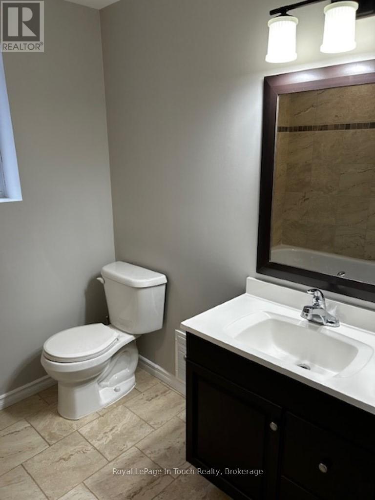 687 Montreal Street, Midland, Ontario  L4R 1G5 - Photo 21 - S12012040