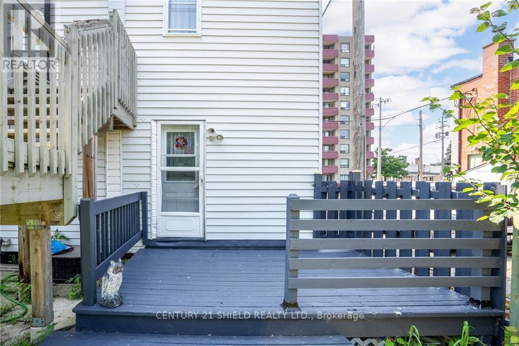 10 Edward Street, Cornwall, Ontario  K6H 4G5 - Photo 10 - X12012029