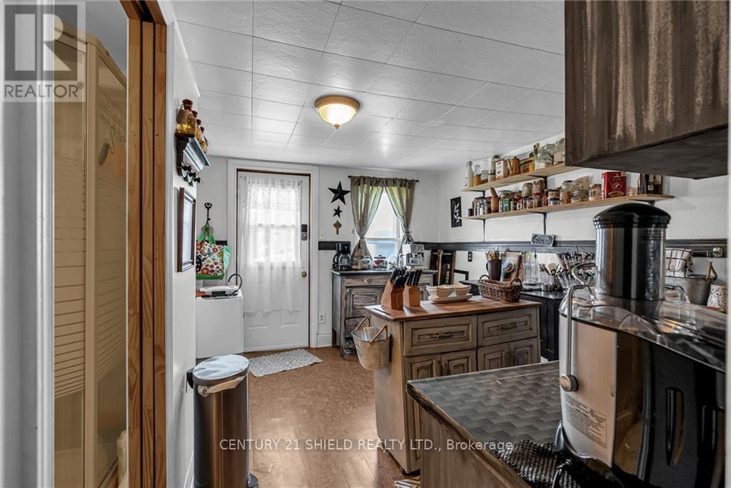 10 Edward Street, Cornwall, Ontario  K6H 4G5 - Photo 23 - X12012029