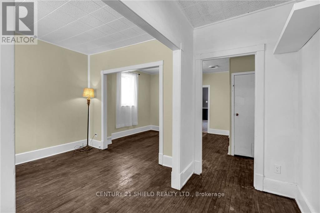 Property at 10 EDWARD STREET image 3