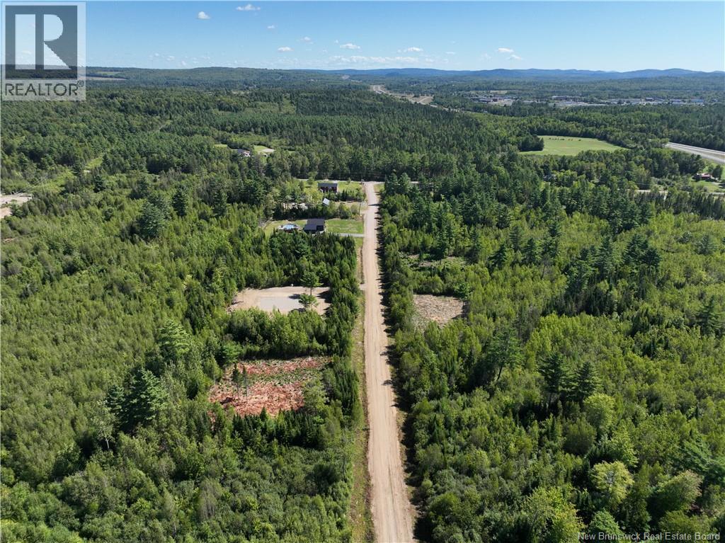 7 Crest Avenue, Heathland, New Brunswick  E3L 5C1 - Photo 9 - NB113251