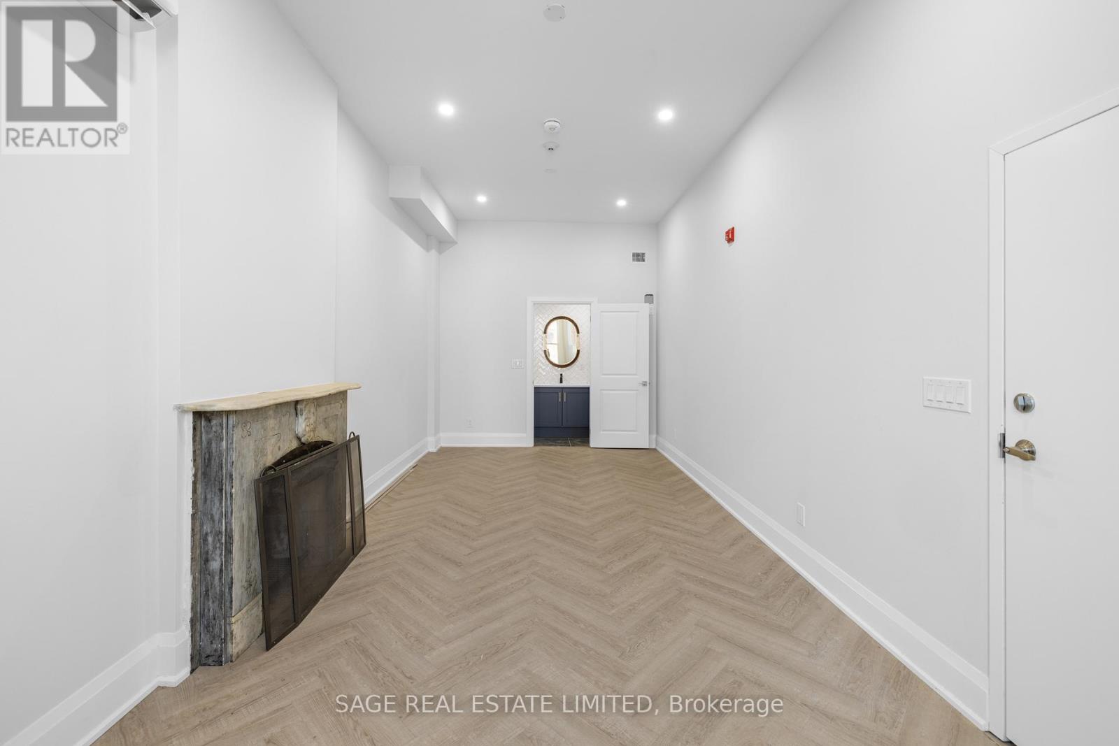 225 Carlton Street, Toronto, Ontario  M5A 2L2 - Photo 17 - C12012103
