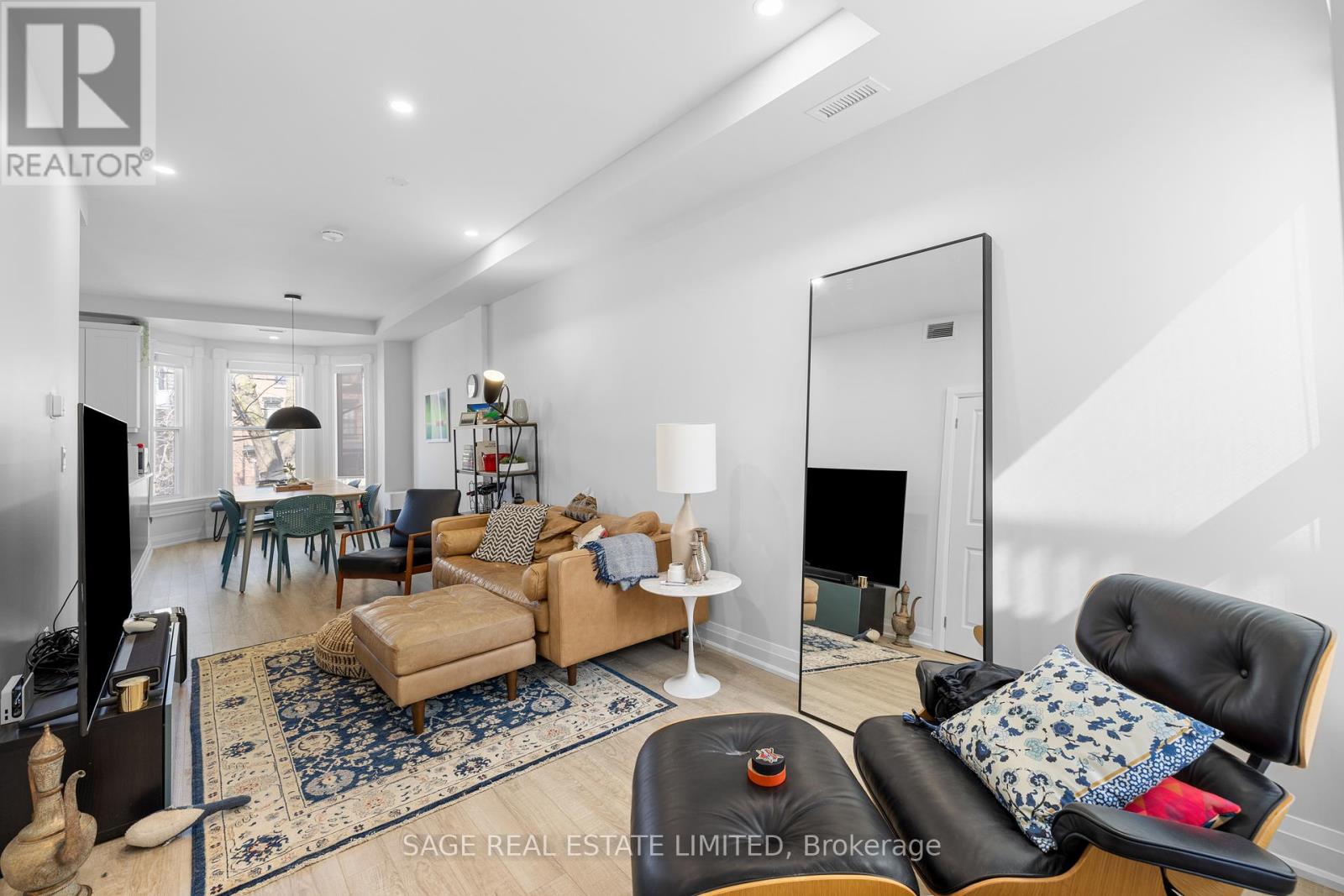 225 Carlton Street, Toronto, Ontario  M5A 2L2 - Photo 20 - C12012103