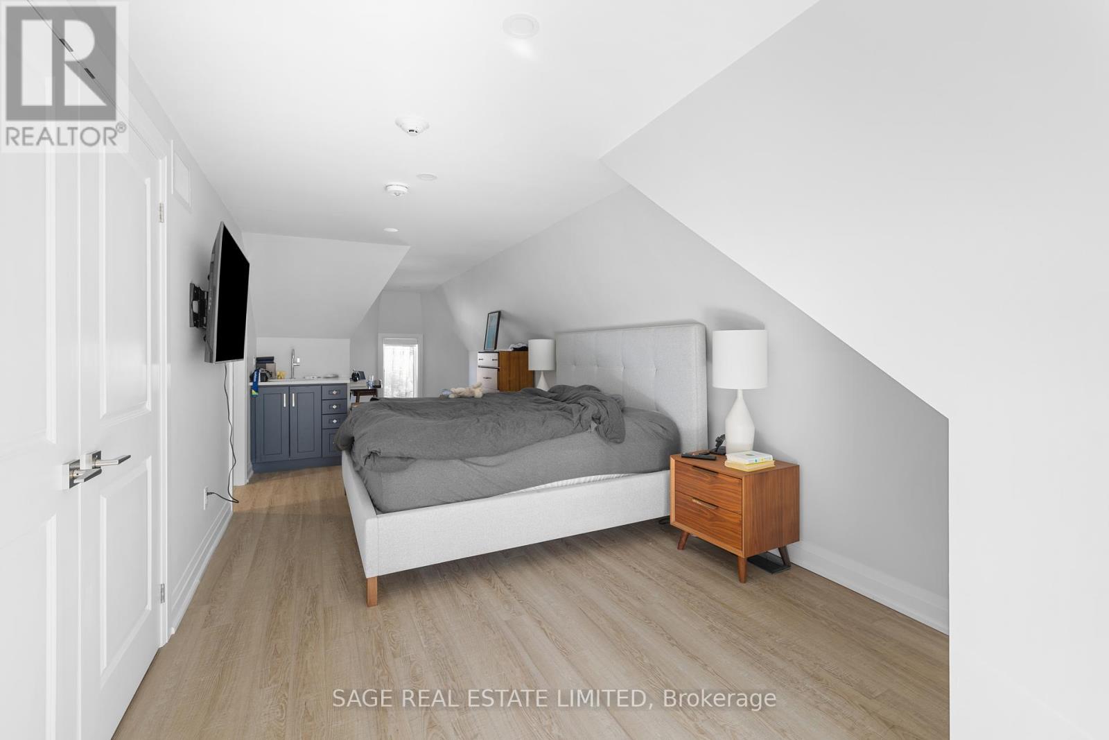 225 Carlton Street, Toronto, Ontario  M5A 2L2 - Photo 27 - C12012103