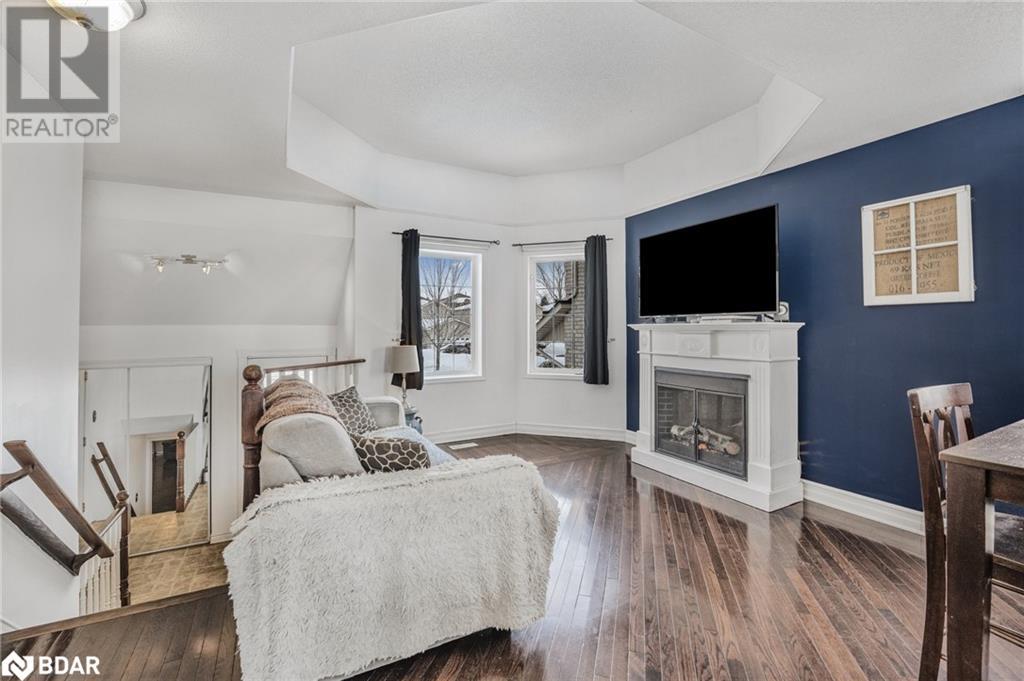 Property at 22 DYKSTRA Drive image 4