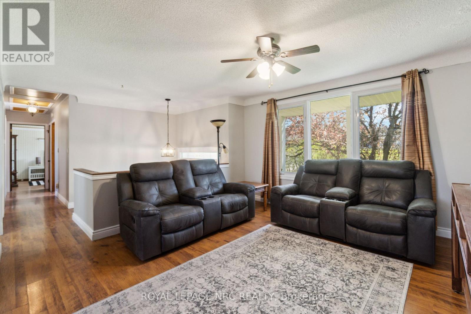 883 Ridge Rd N Road, Fort Erie (Ridgeway), Ontario  L0S 1N0 - Photo 11 - X12012213