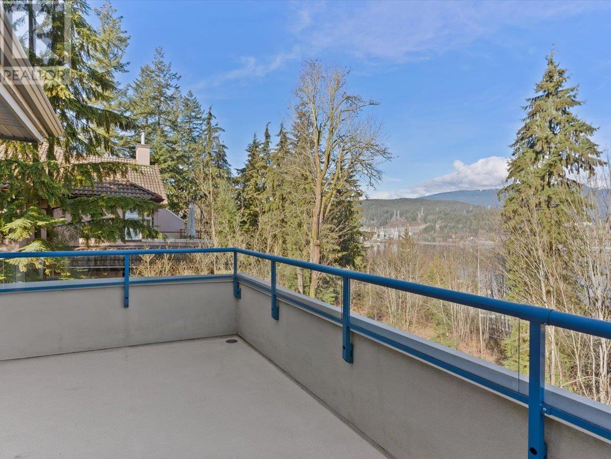 62 Shoreline Circle, Port Moody, British Columbia  V3H 5B3 - Photo 7 - R2976175