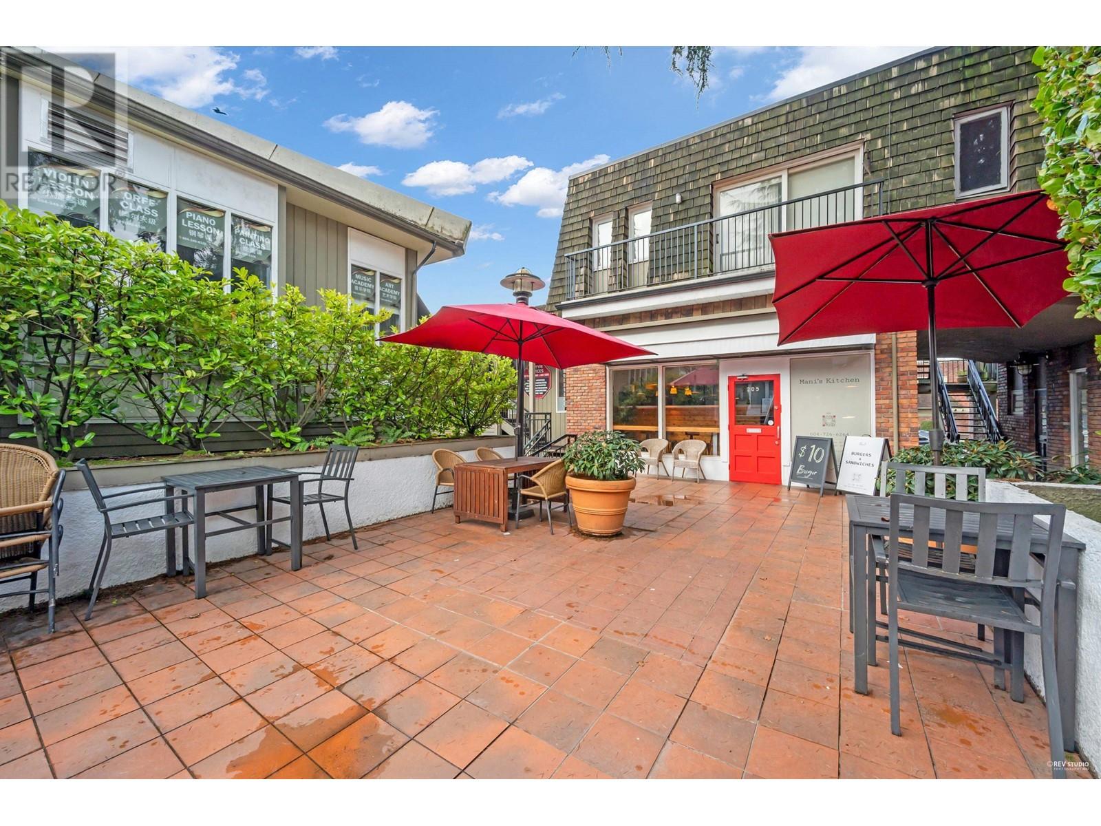205 1425 Marine Drive, West Vancouver, British Columbia  V7T 1B8 - Photo 15 - C8067375