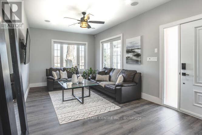Property at 340 WARDELL STREET image 5
